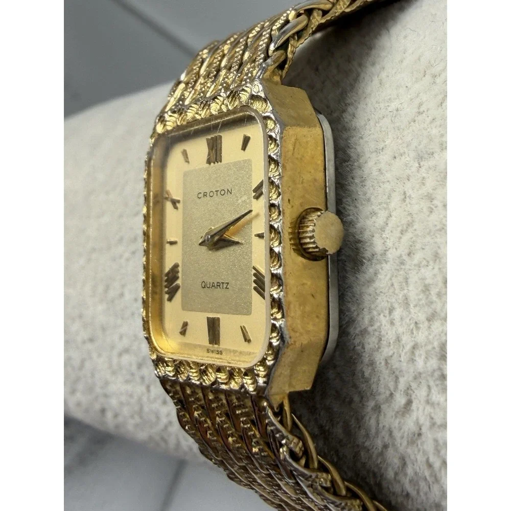 Croton‎ Vintage Ladies Watch Swiss Made New Battery 18MM 5.75